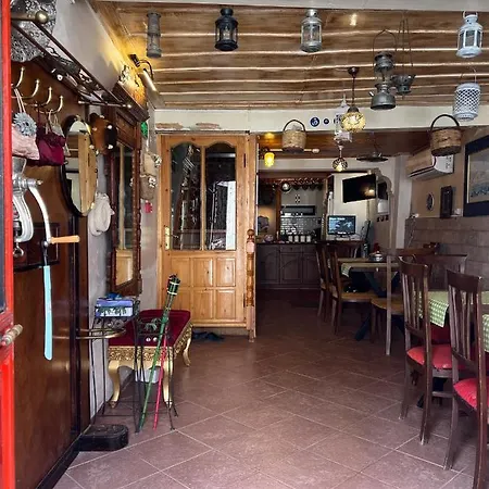 Konukevi Sekercigiller Grup Konuk Evi