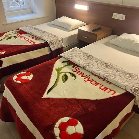 Konukevi Sekercigiller Grup Konuk Evi Ayvalı